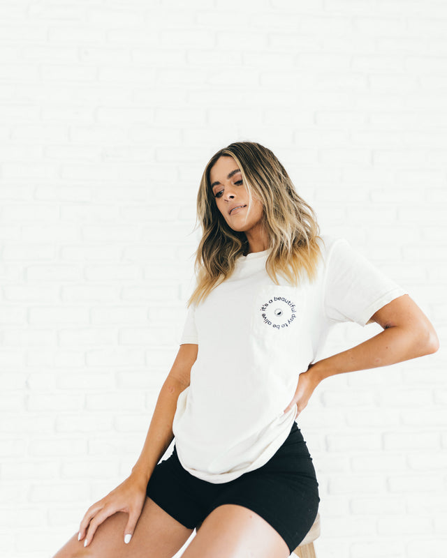 It's A Beautiful Day To Be Alive Ivory Pocket Tee – Whitney Simmons