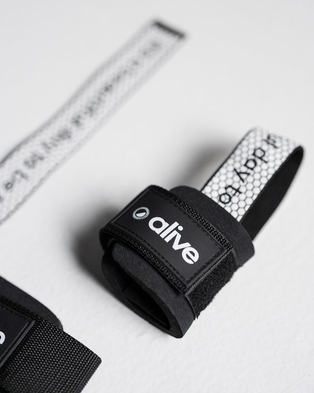 Lifting Straps with Wrist Support
